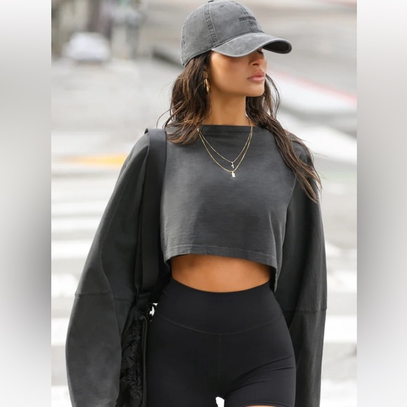 NWT Joah Brown slouchy crop long sleeve M/L - Picture 1 of 6